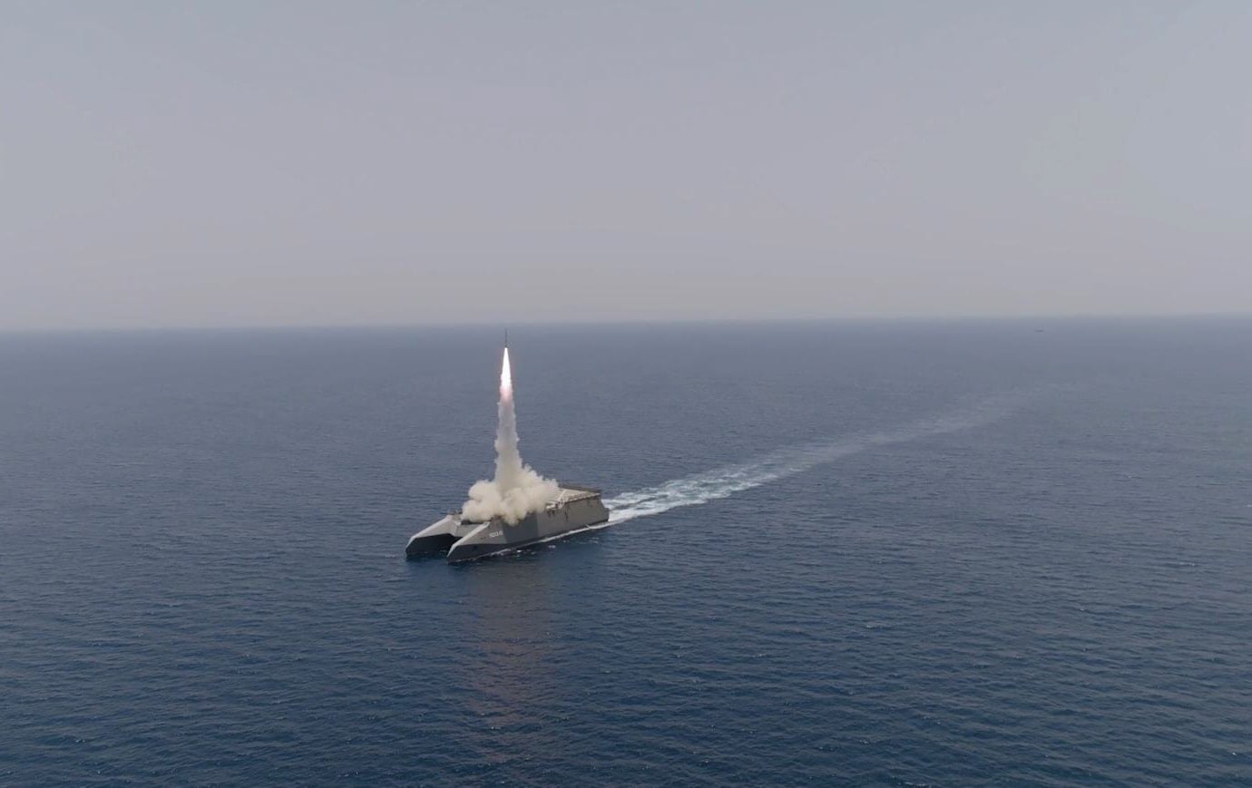 İran'ın üçlü tatbikatı duyurmasından sonra ABD konuştu: 'Trump orduyu kullanmaya hazır'