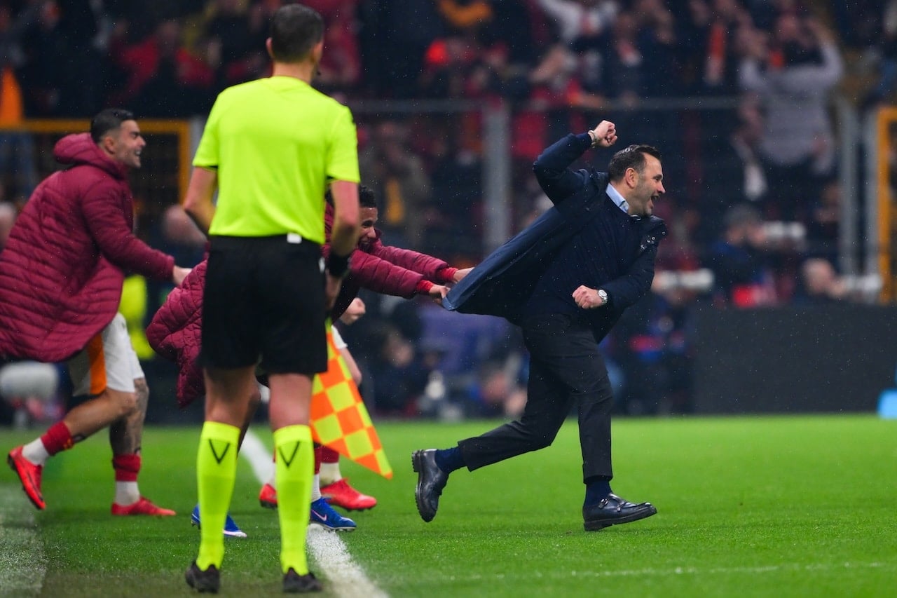 Galatasaray'dan 80 günde devri alem