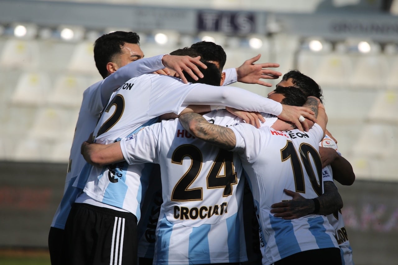 Lider Erzurumspor evinde farka koştu