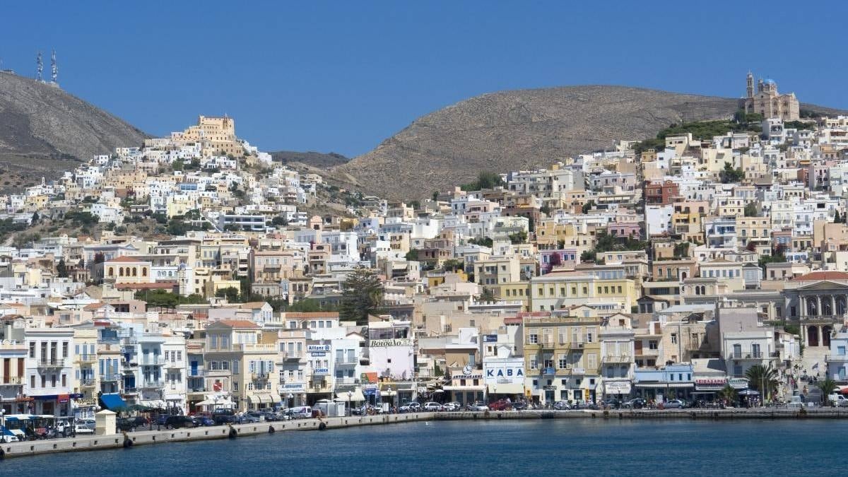 Ege Denizi'ndeki bu adada bedava yaşama fırsatı: Tek bir şartı var