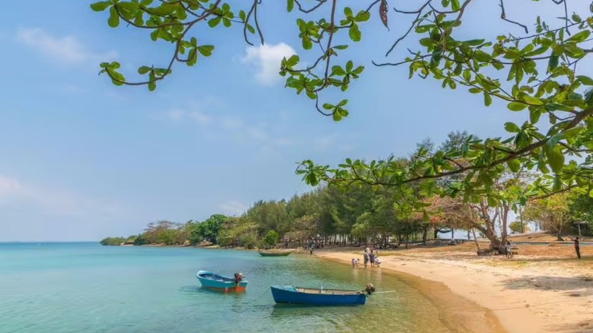 Bu adayı ziyaret ederken 2 kez düşünün