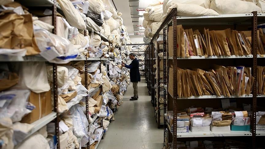 Adli emanetteki altınları çaldı, savunması 'pes' dedirtti