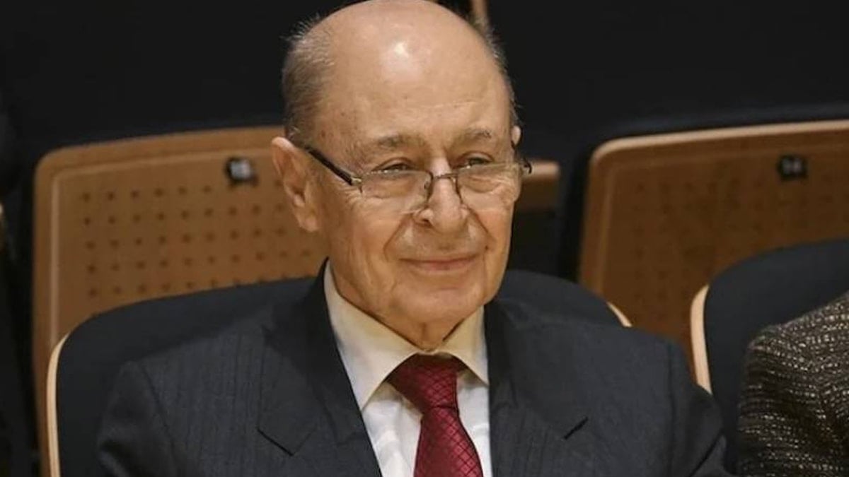 Ahmet Necdet Sezer'den uzun süre sonra ilk görüntü