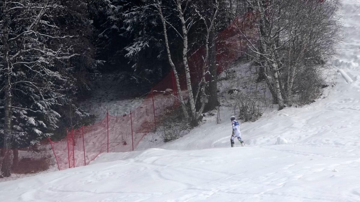 Altın madalya kaçınca başını alıp ormana gitti