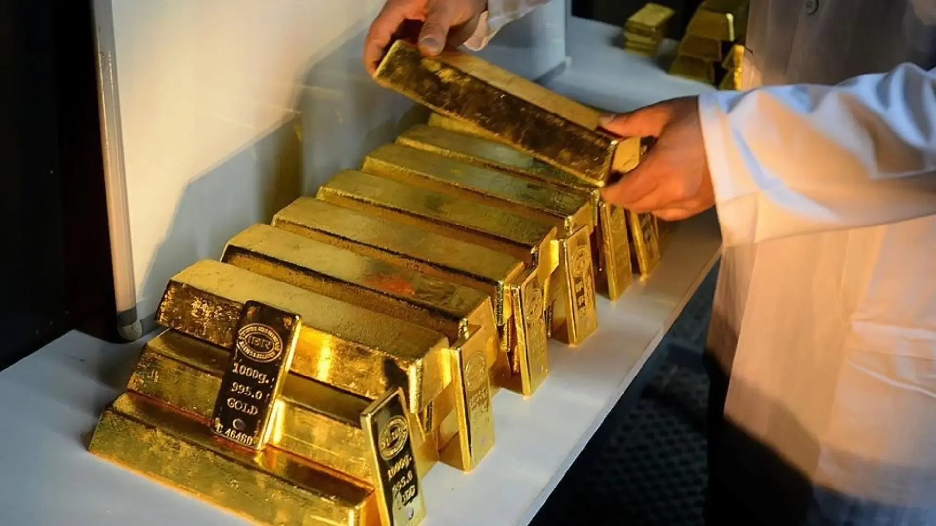 Altın fiyatları yönünü yukarı çevirdi! 3 haftanın zirvesinde...