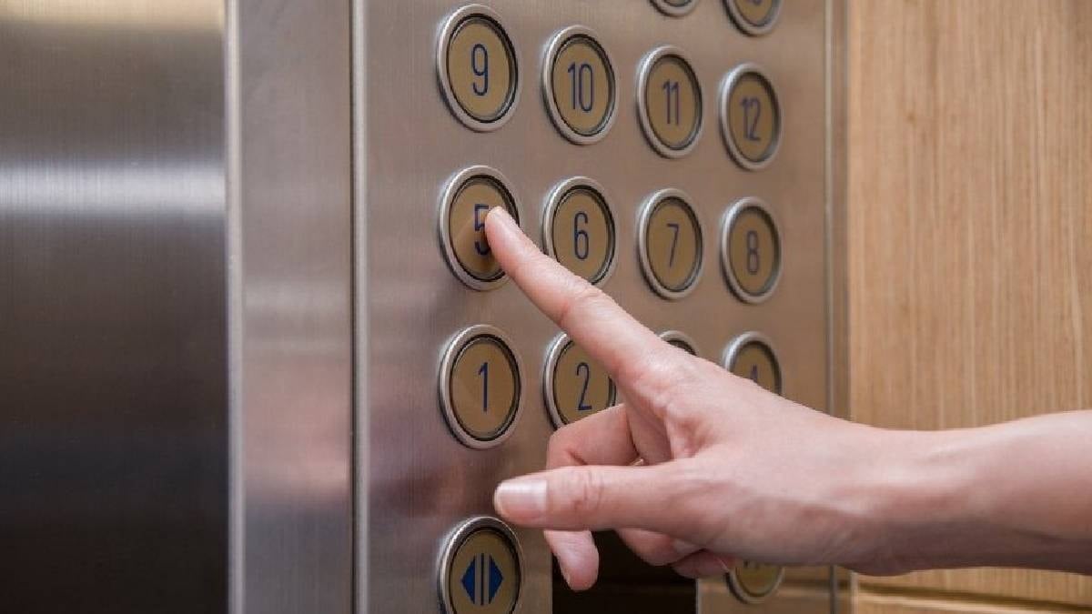 Dünyanın en hızlı asansörü: 43 saniyede 95 kat çıkıyor