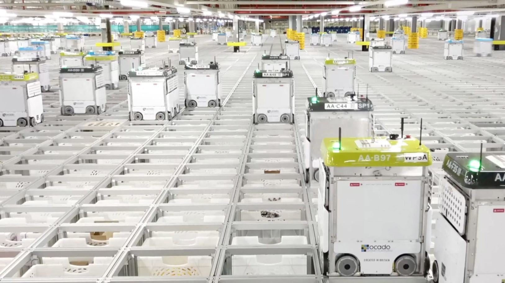 Perakende devinden küçülme kararı! Yüzlerce kişiyi işten çıkaracak