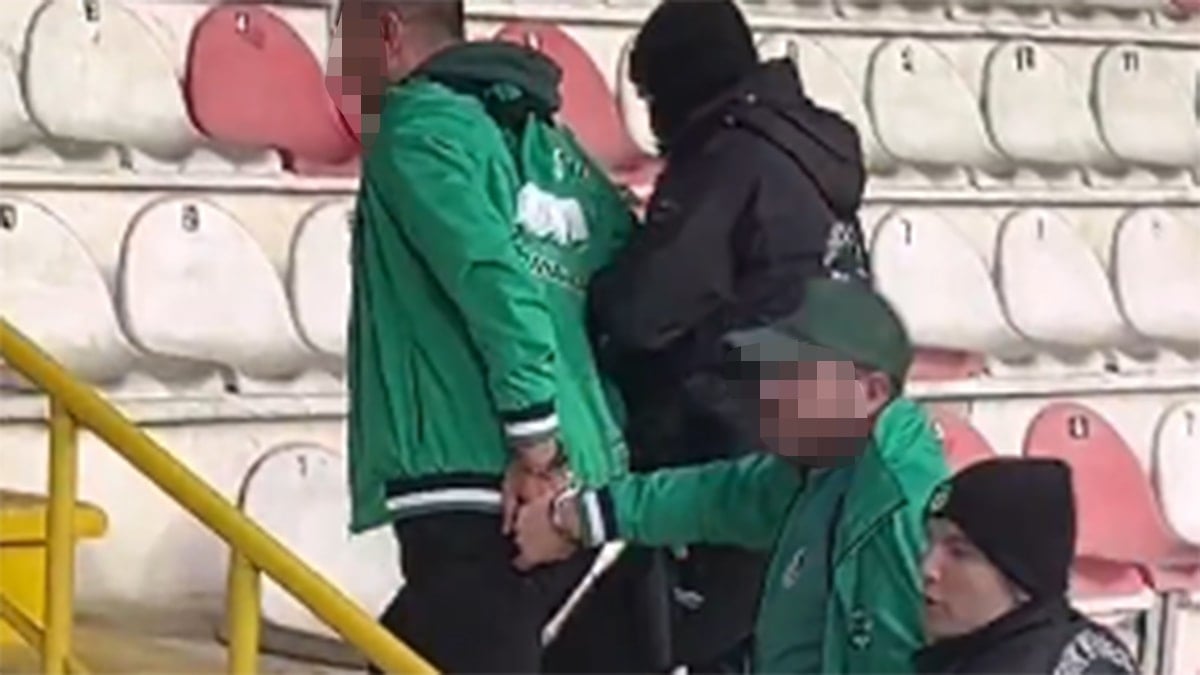 Statta Gergin Anlar! İki Taraftara Kelepçe Takıldı mı?