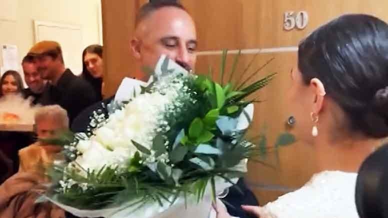 Ünlü oyuncu aşk tatilinin ardından kız istedi