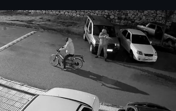 Kent diken üstünde! İş yerlerine peş peşe silahlı saldırılar