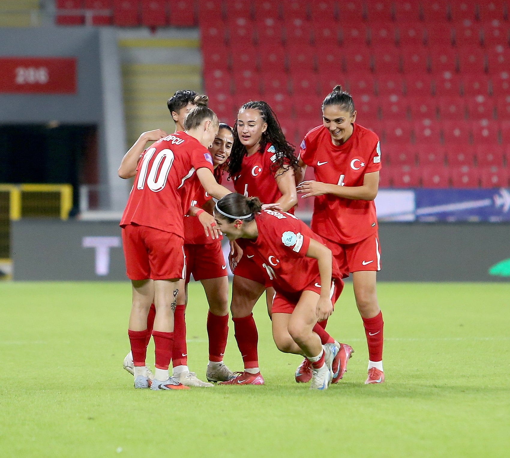 A Milli Kadın Futbol Takımı, İsviçre'yi Sinop'ta konuk edecek