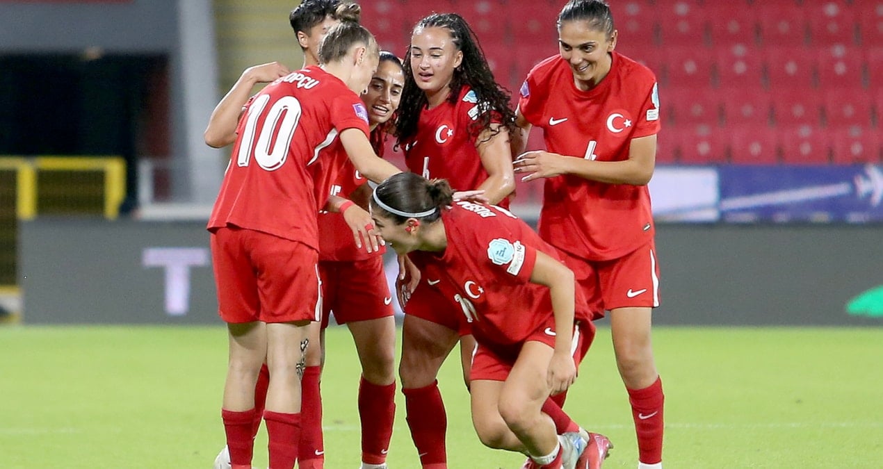 A Milli Kadın Futbol Takımı, İsviçre'yi Sinop'ta konuk edecek