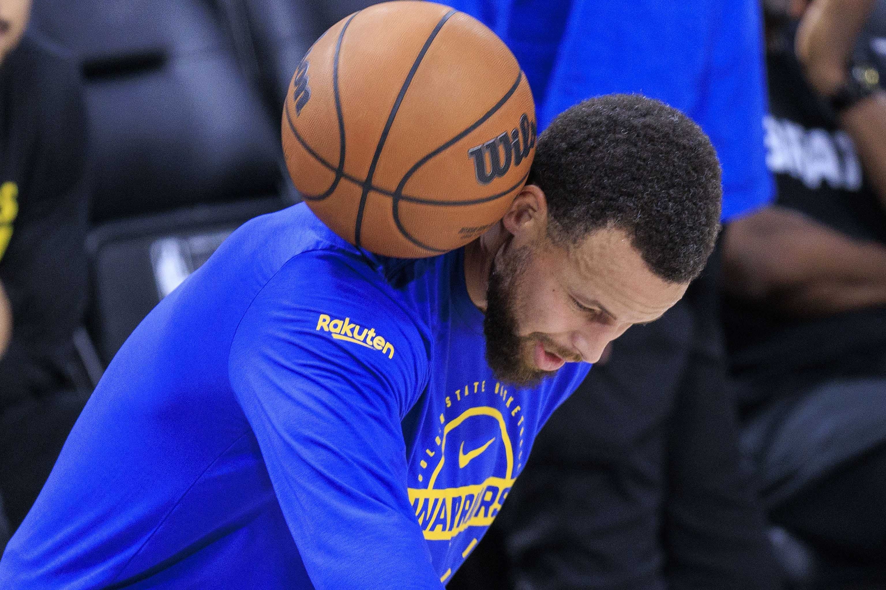 Stephen Curry: Hâlâ şampiyonluk peşindeyim