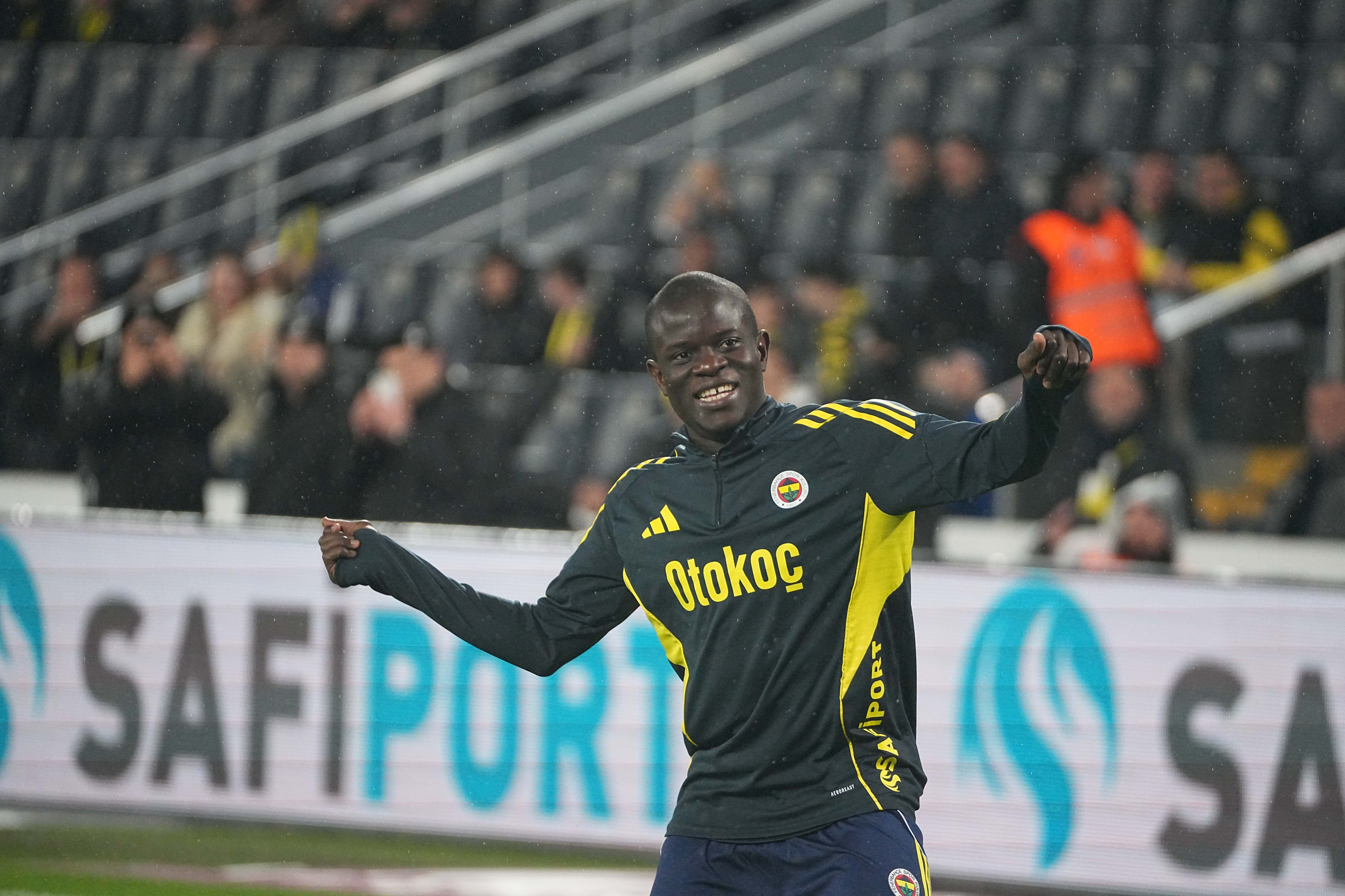 N'Golo Kante: Çok iyi bir atmosferdi