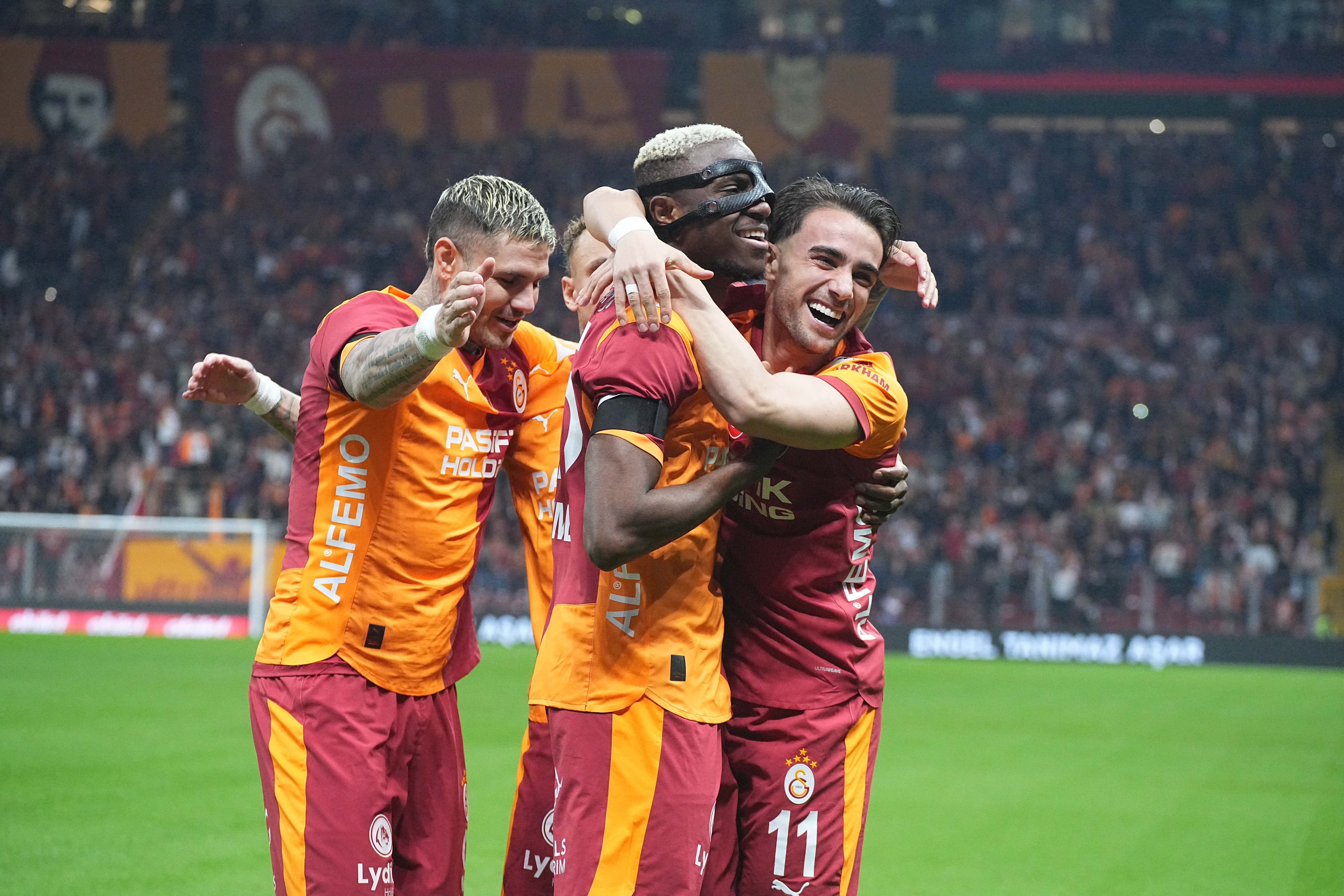 Galatasaray 5 gol attı, Osimhen ve Icardi ilkleri yaşadı!