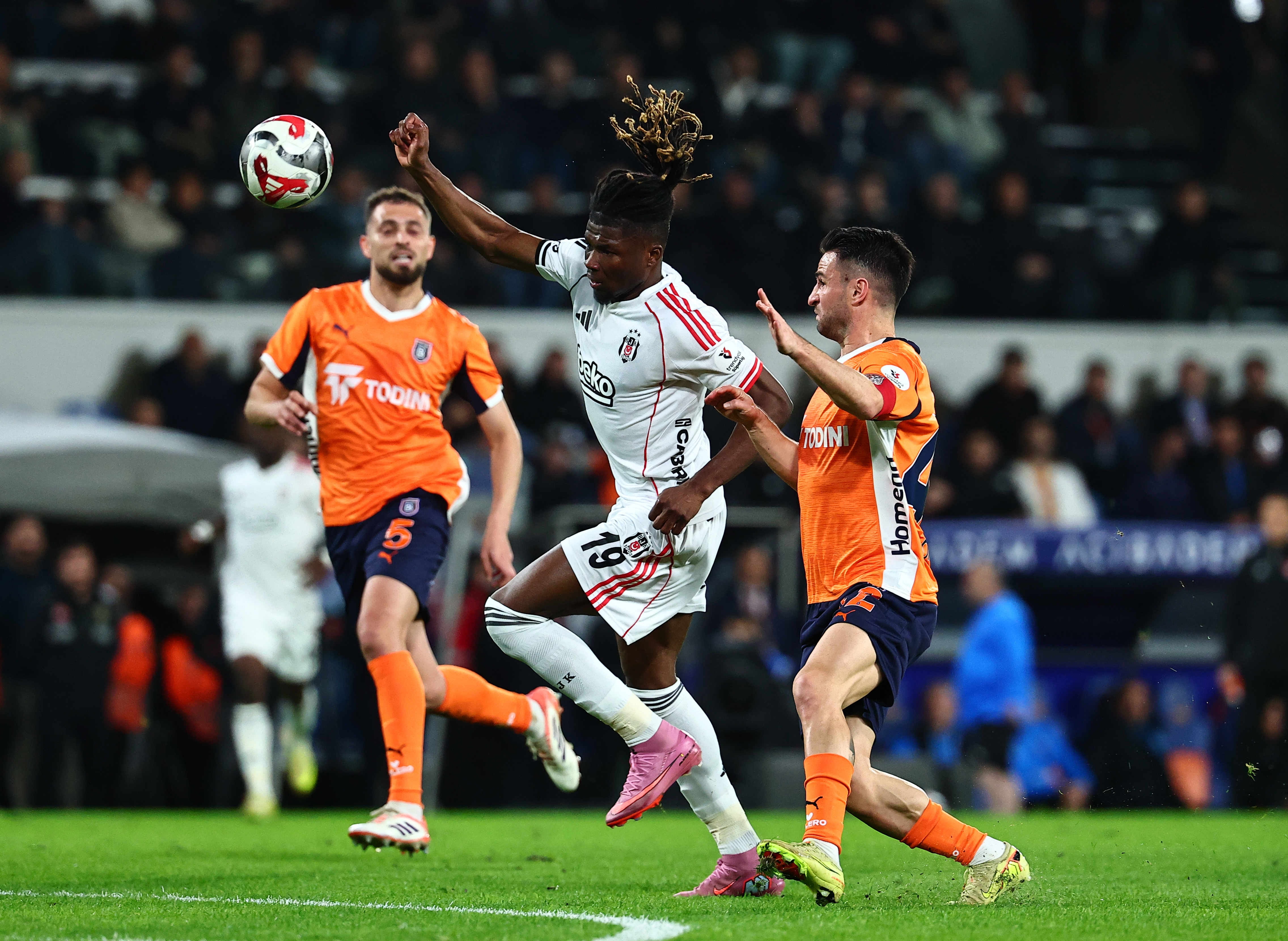 El Bilal Toure'nin sağlık durumu belli oldu!