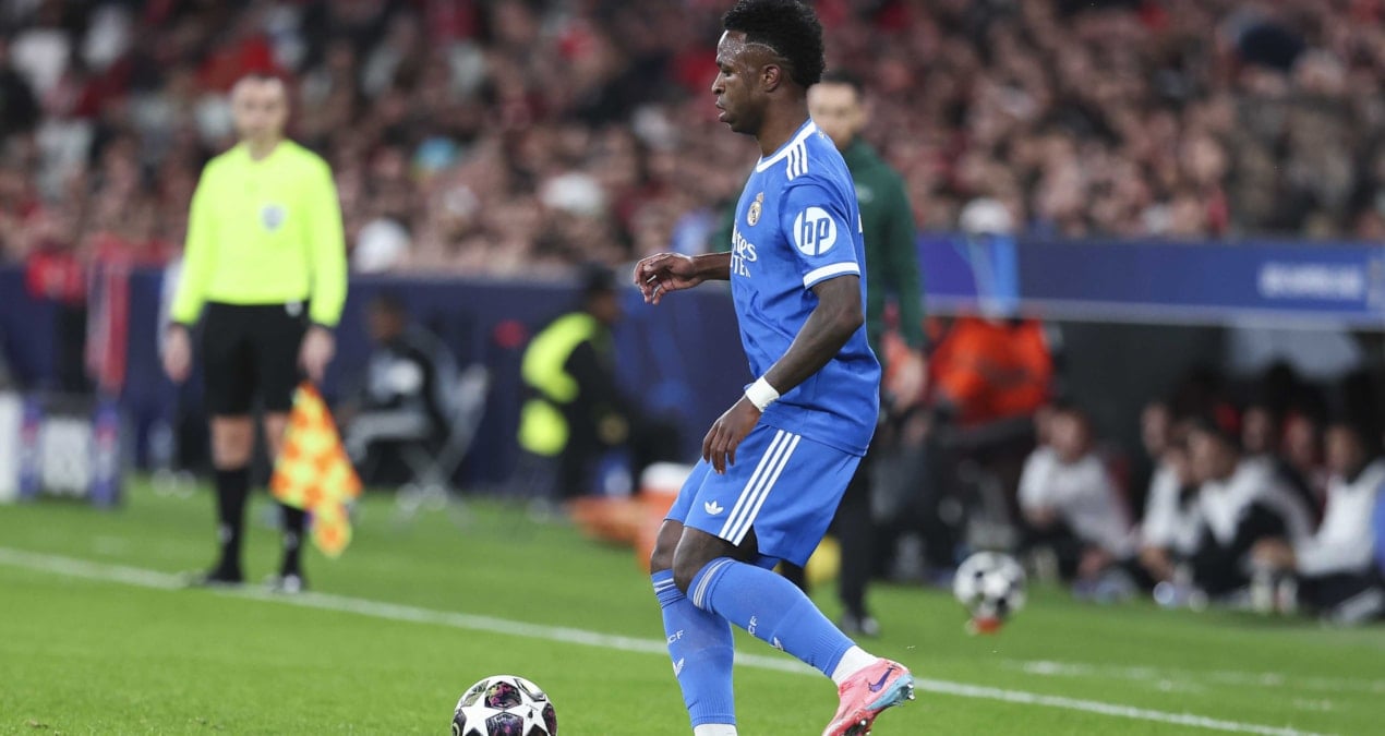 Benfica-Real Madrid maçı 10 dakika durdu