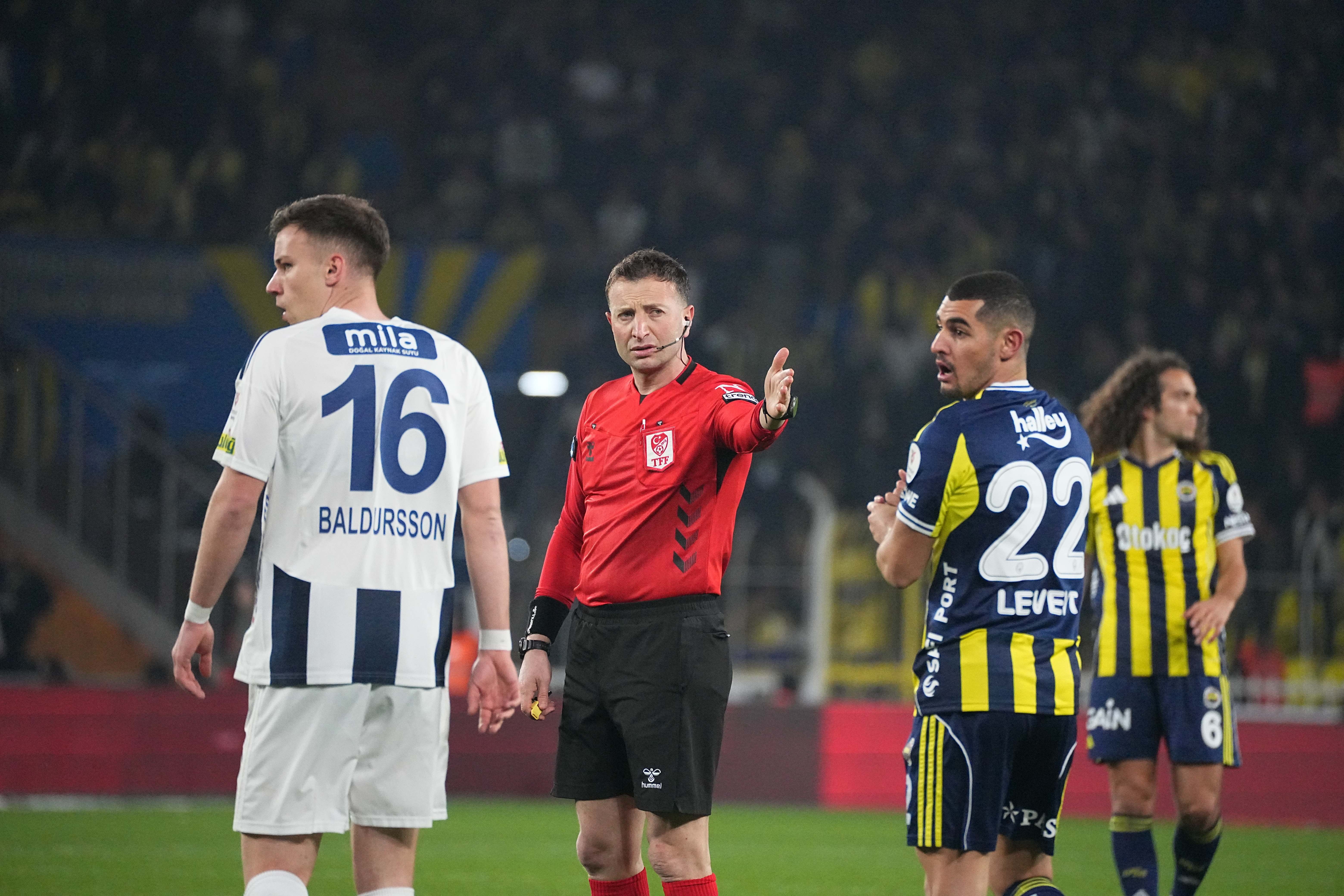 F.Bahçe'ye son dakikada soğuk duş!