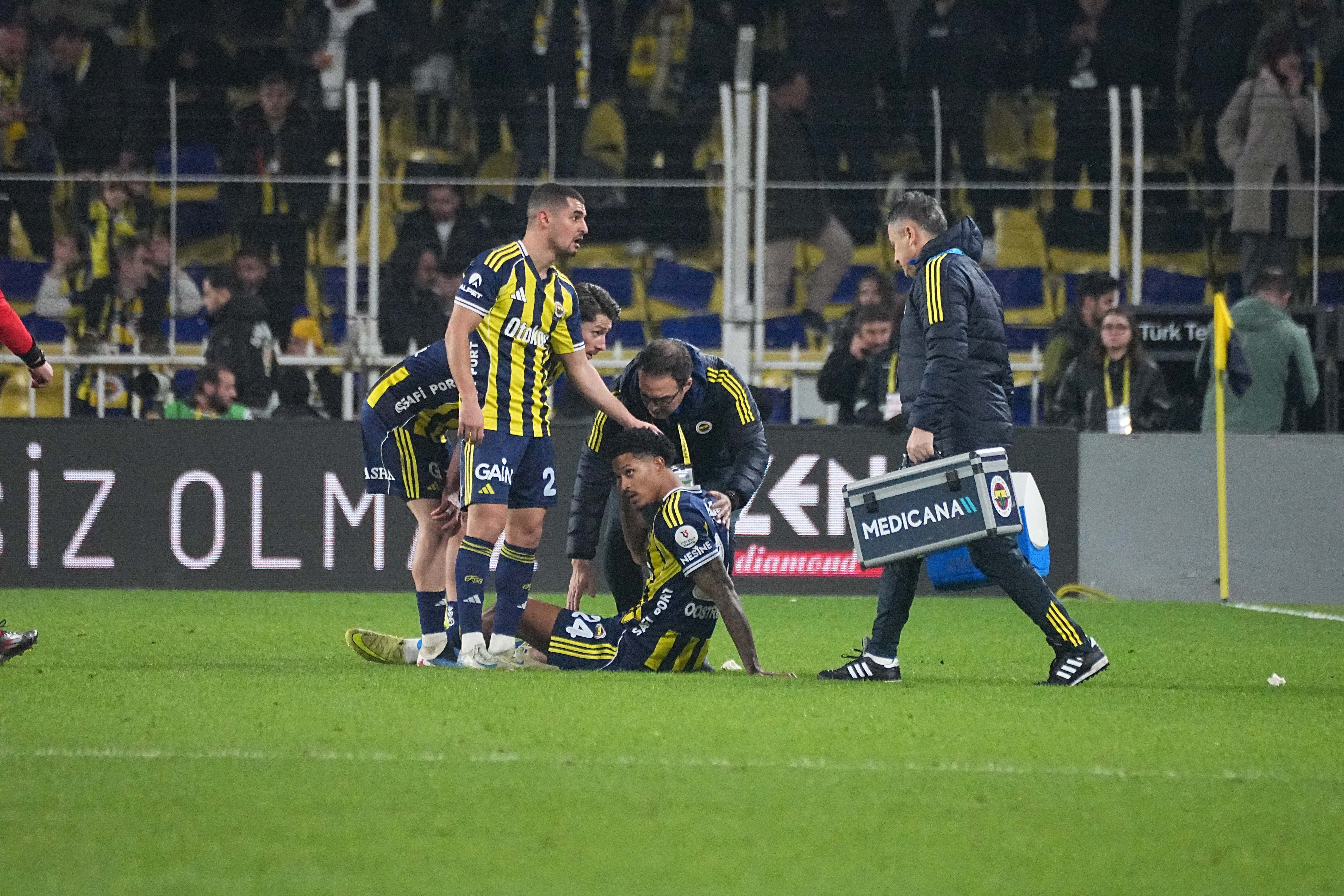Fenerbahçe'de sakatlık şoku! Dönüş tarihleri netleşti
