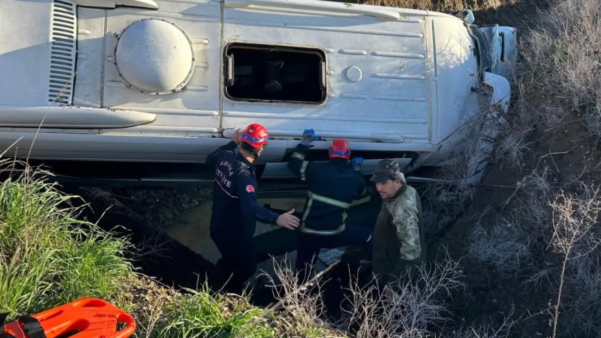 Öğrenci servisi dereye uçtu! Çok sayıda yaralı var