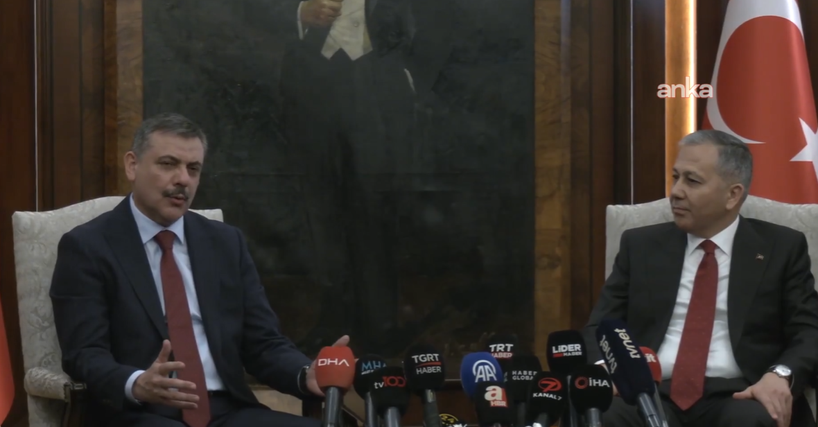 Yerlikaya görevini devretti: İçişleri Bakanlığı'nda devir teslim töreni