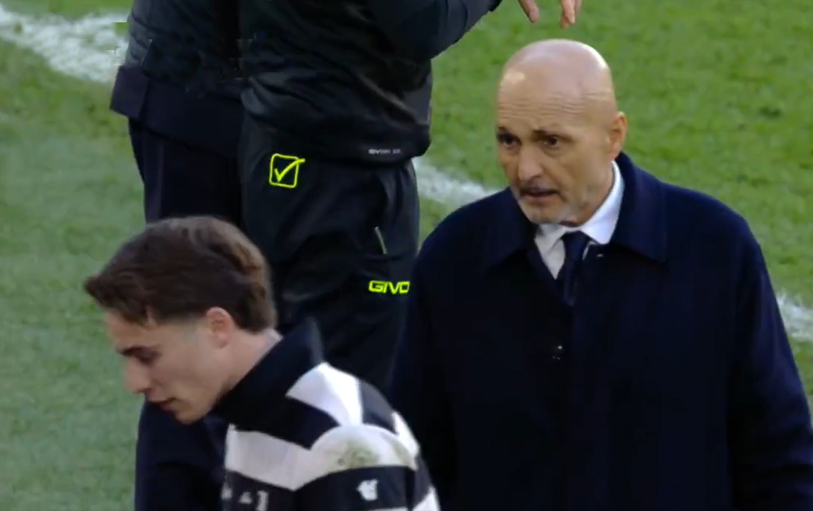 Galatasaray'ın rakibinde kriz! Kenan Yıldız ile tartıştı