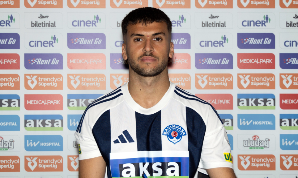 Kasımpaşa 3 isimle birden anlaşmaya vardı