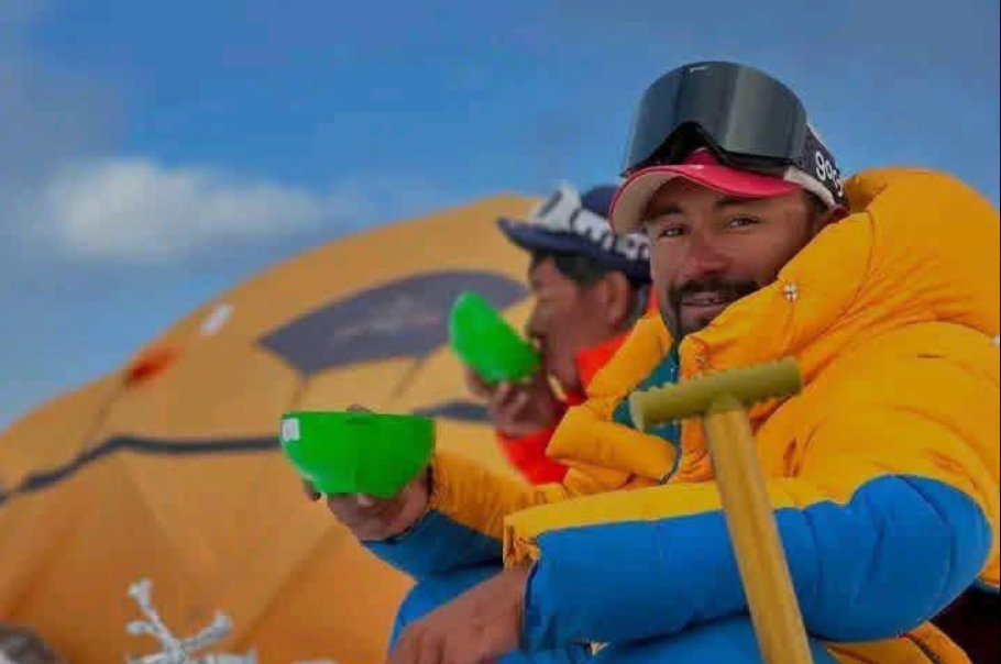 31 yaşındaki dağcının acı ölümü! Buz duvarından düştü