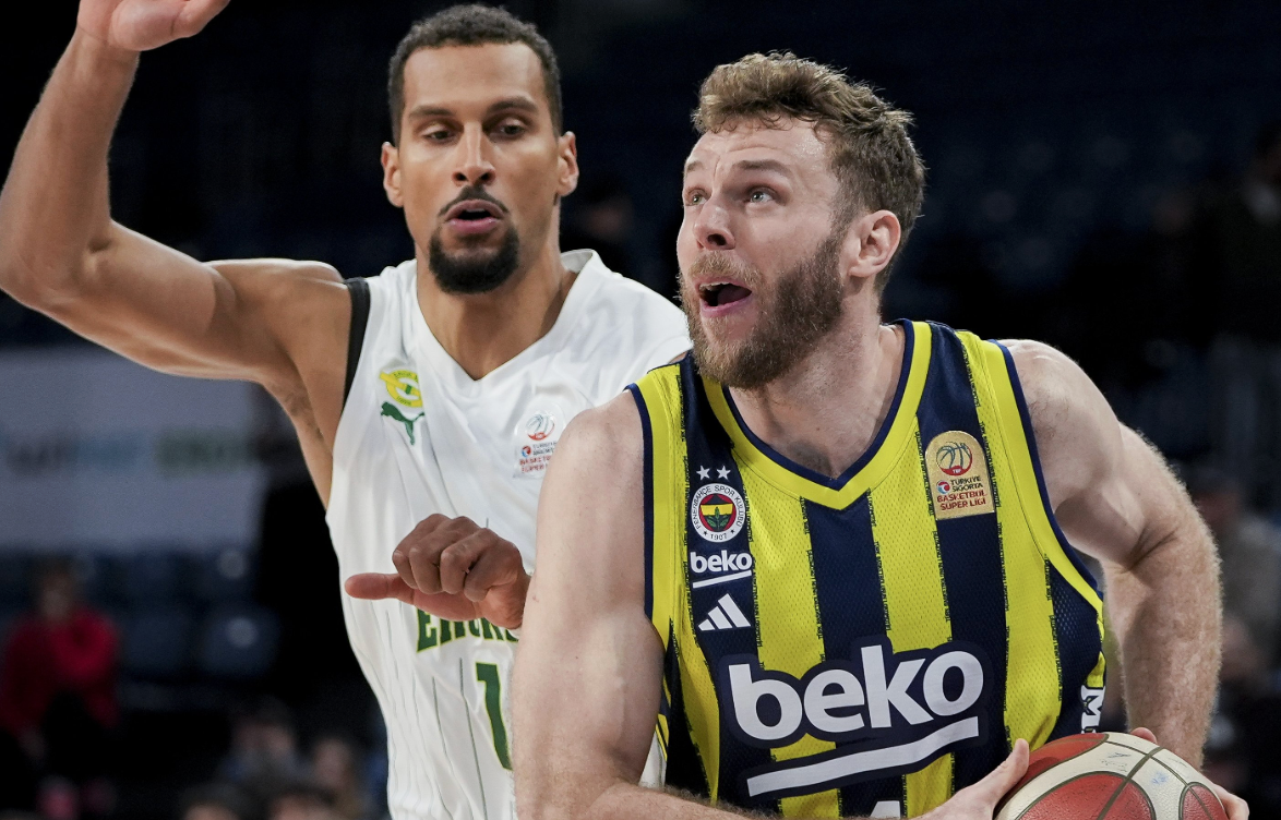 Fenerbahçe'nin yıldız oyuncusu ameliyat oldu