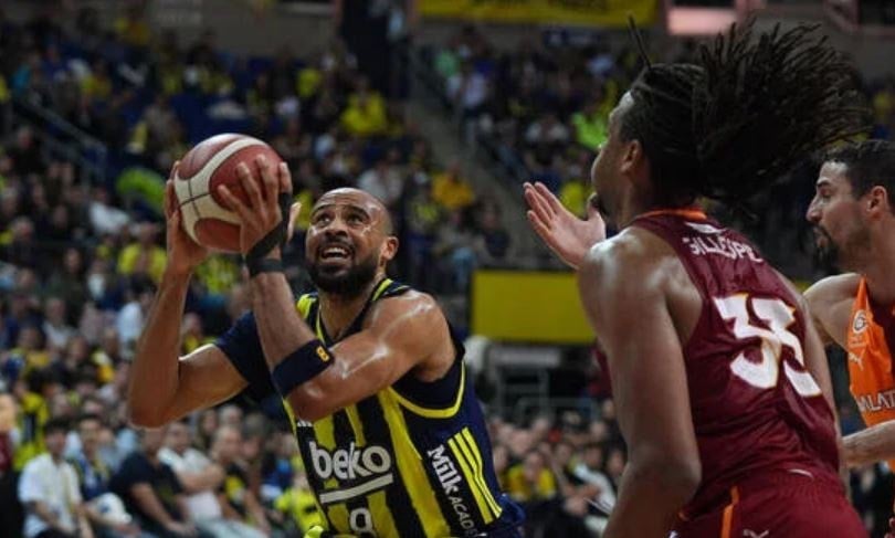 Nefes kesen dev derbi Fenerbahçe'nin