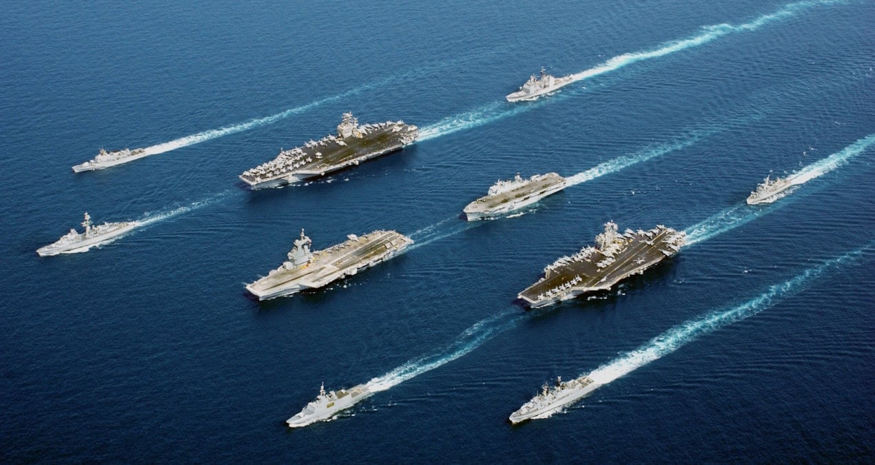 Cenevre masası kuruldu ama... Görüşmeler sürerken, tehditler savurdular