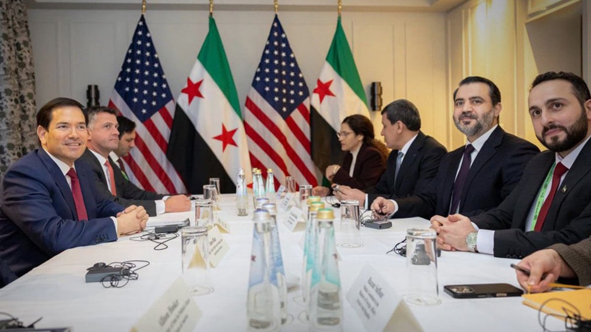 Dünyanın konuştuğu masa! 'Bir resim bin kelimeye bedeldir' diyerek duyurdu