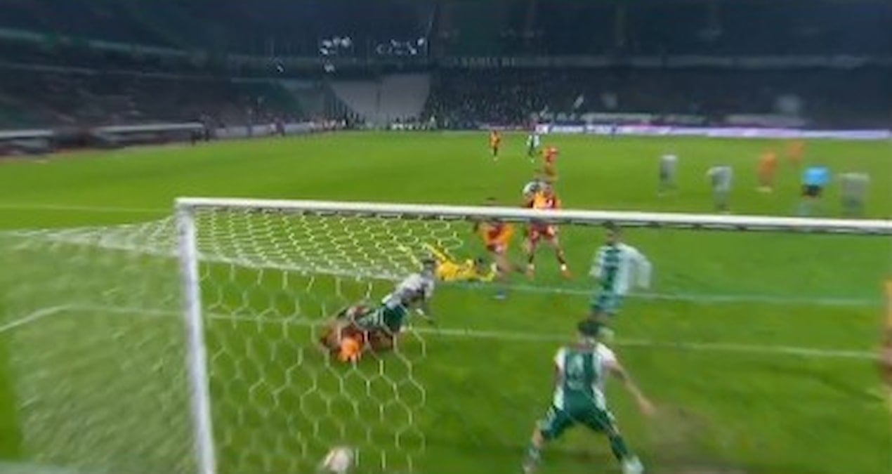 Konyaspor deplasmanında Galatasaray'ın golü VAR'dan döndü