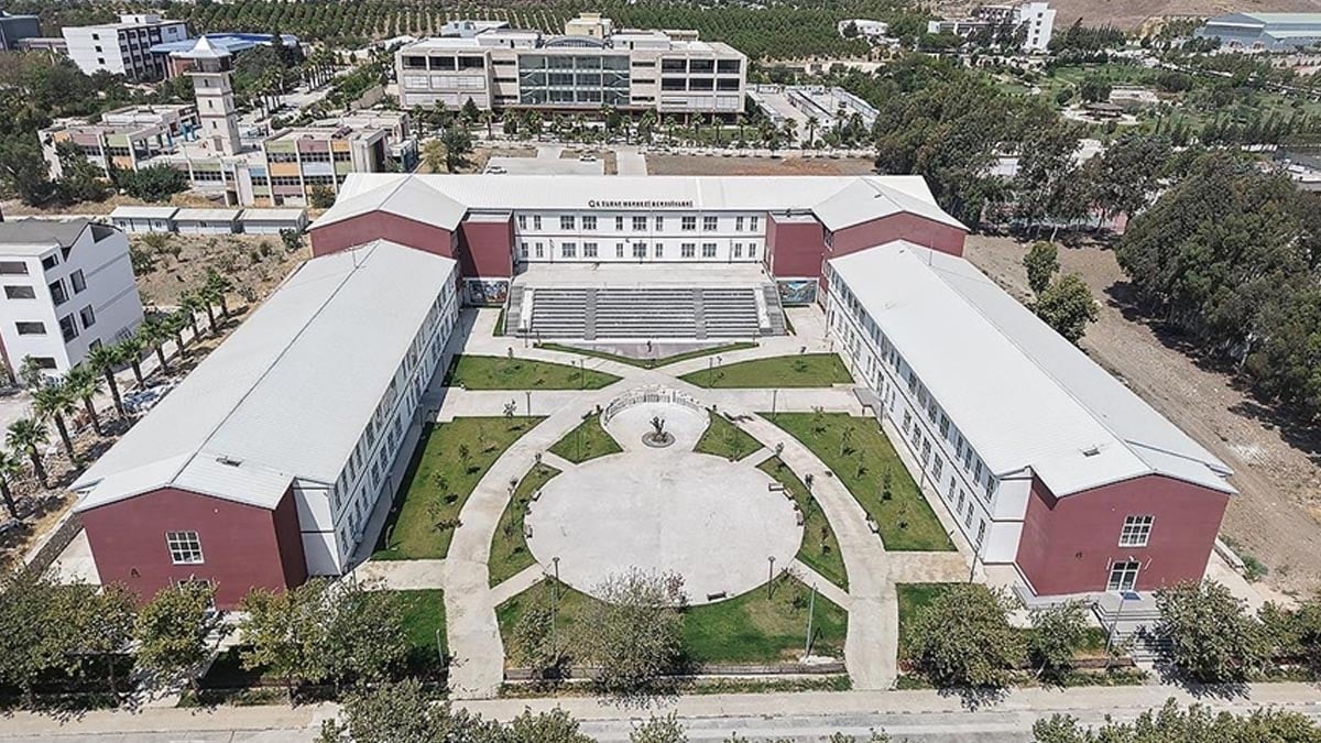 Depremzedenin işi en torpilliye verildi