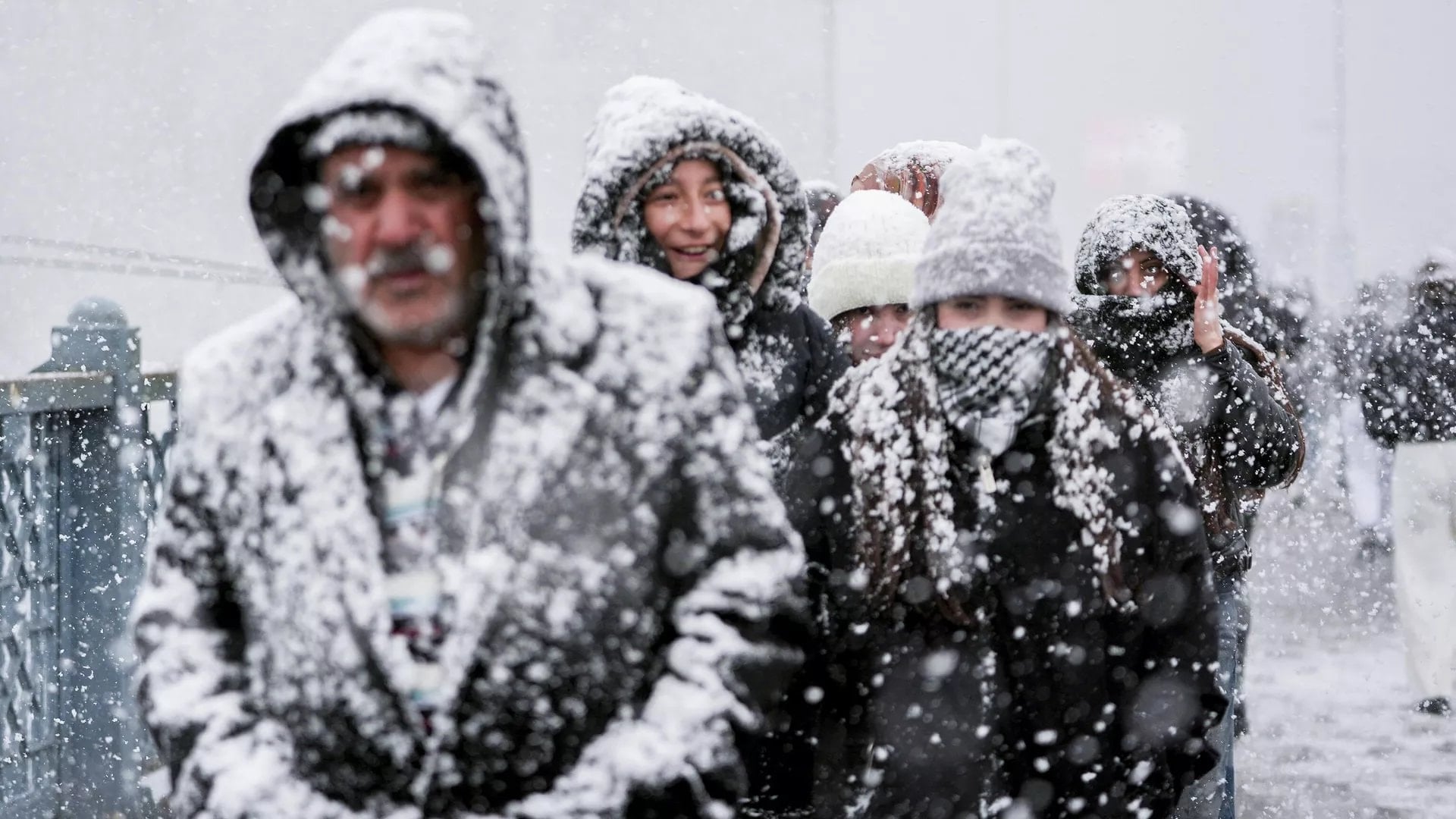 Soğuk hava kapıdan girdi kar yağışı için geri sayım başladı! İşte Orhan Şen'in takvimde işaret ettiği tarih