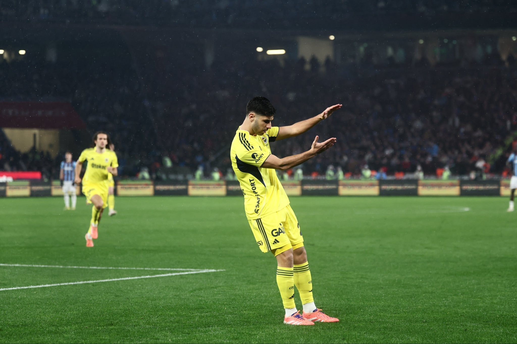 Fenerbahçe'de Asensio alarmı! İspanyollar kancayı taktı