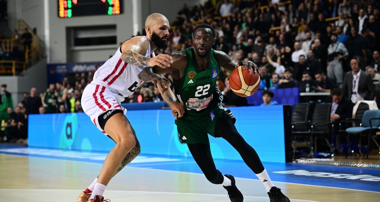 Ergin Ataman, Panathinaikos ile bir kupa daha kaldırdı