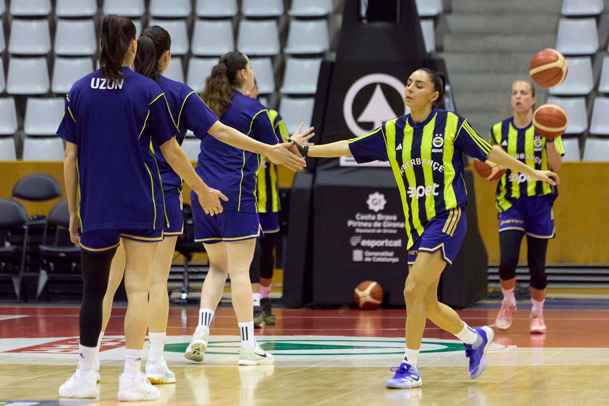 Fenerbahçe Opet, üst üste 6'ncı kez Final Four'da!
