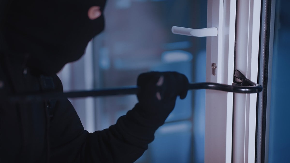 Mücevher diye çaldılar böbrek taşı çıktı 