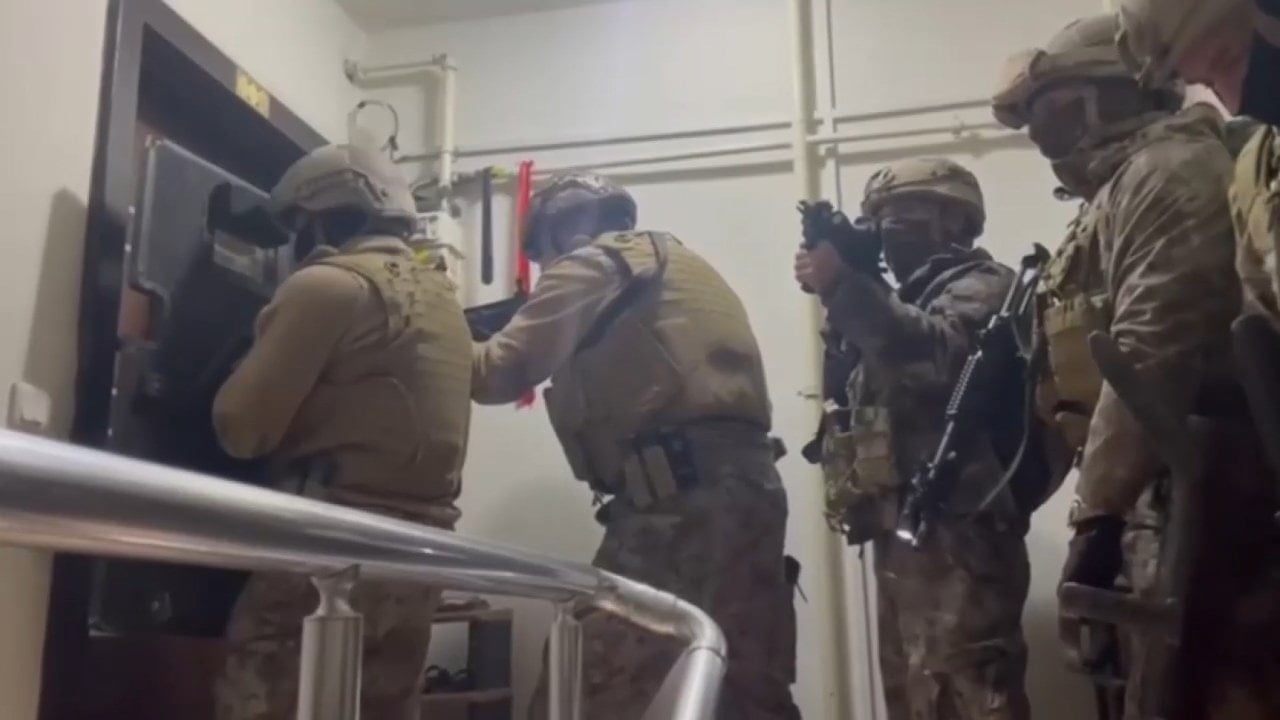 Ev değil cephanelik: Sultanbeyli’de imalathaneye polis baskını