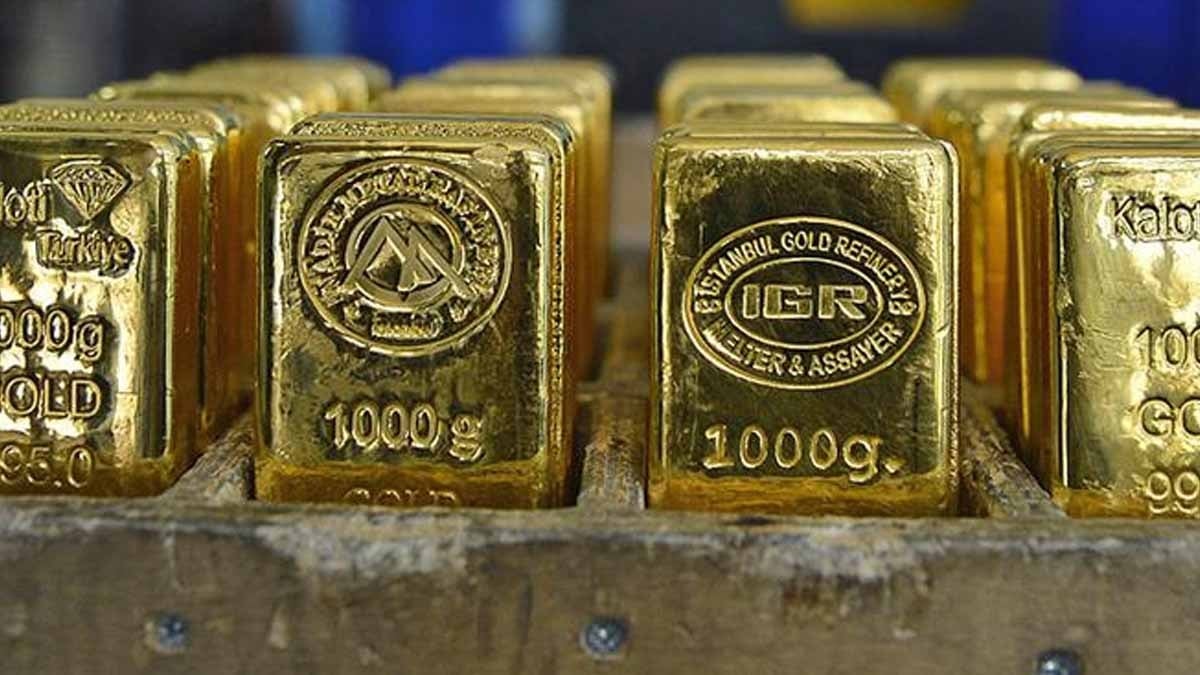 Halkın bağışladığı 51 ton altını "panikle" satıp 633 Milyar TL zarar ettiler