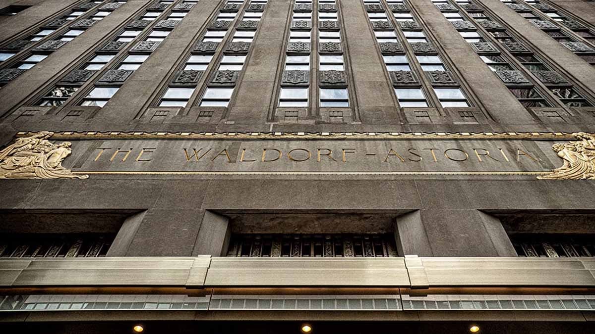 Hollywood ikonunun 2728 numaralı lüks dairesi 1 milyar dolara satılıyor!