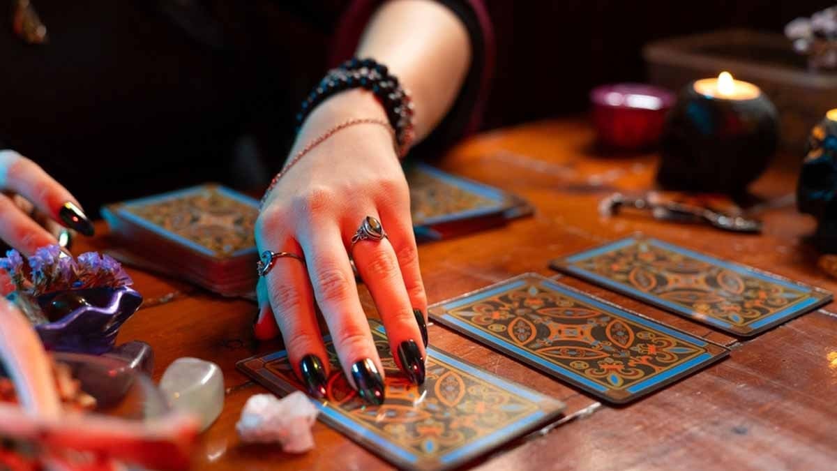 27 Şubat Cuma: 12 burcun kader kartı açıldı, Kılıç Şövalyesi uyardı