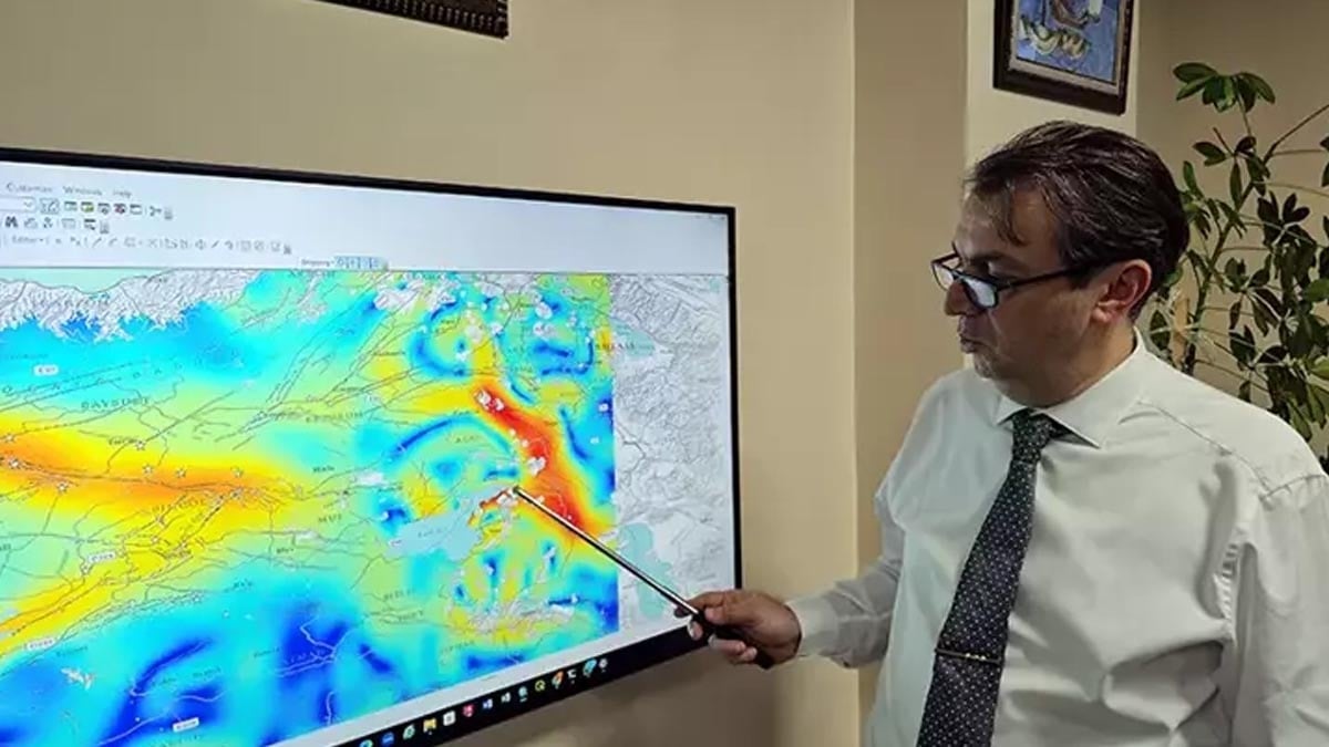 Herkes batıyı konuşuyor! Uzman isim 250 kilometrelik riskli fayı işaret etti