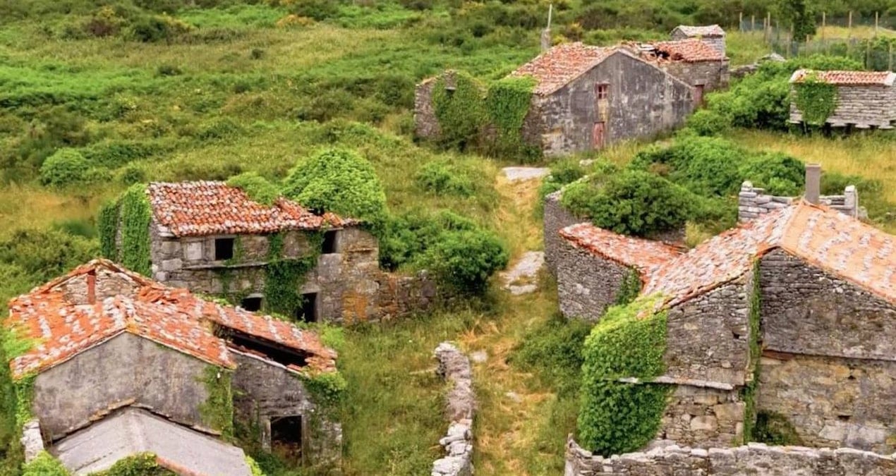 Daire fiyatına köy satışa çıktı