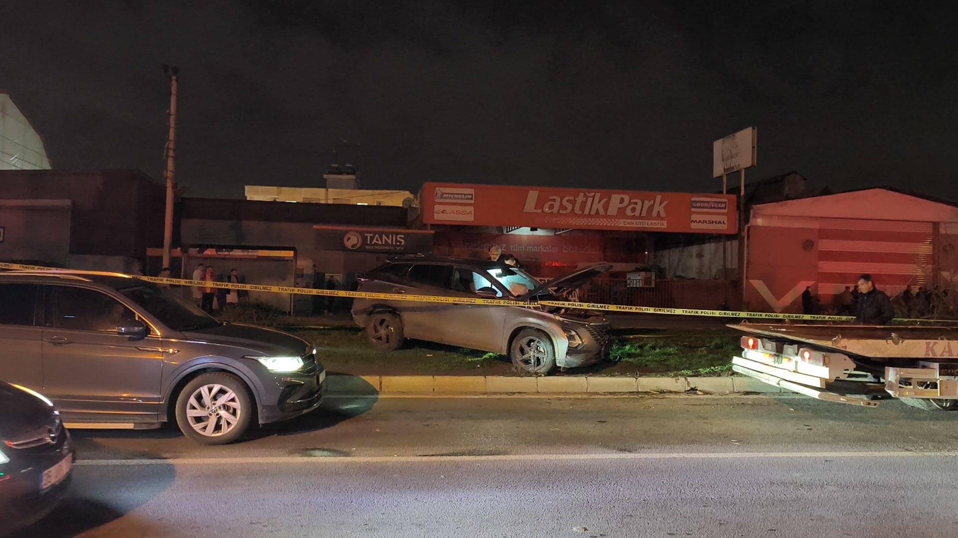 Mersin'de cip, refüjde bekleyen vatandaşları ezdi: 3 ölü, 3 yaralı
