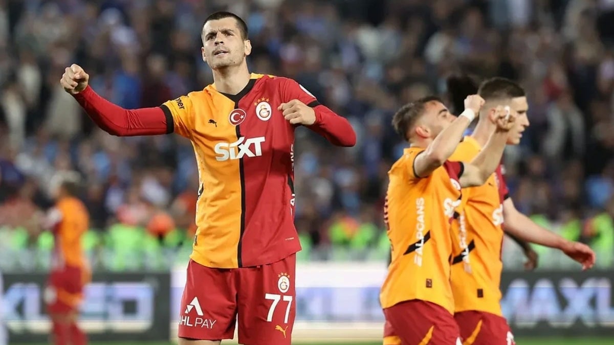 Yeni hocası Galatasaray'ın eski yıldızına ateş püskürdü: Kendisine başka iş bulsun