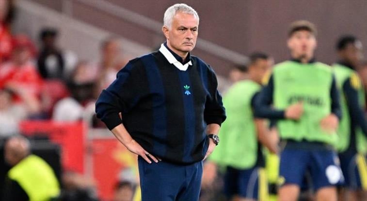 Mourinho Benfica'dan ayrılıyor! İşte yeni takımı