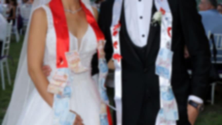 Taktığı çeyrek geri gelmeyince dava açtı; icrayla aldı