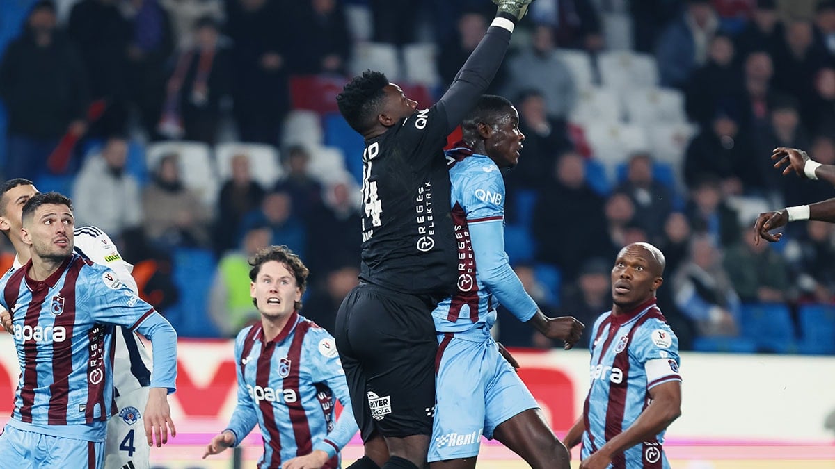 Trabzonspor'un yıldızı hedef tahtasına kondu: Herkes aynı detaya takıldı